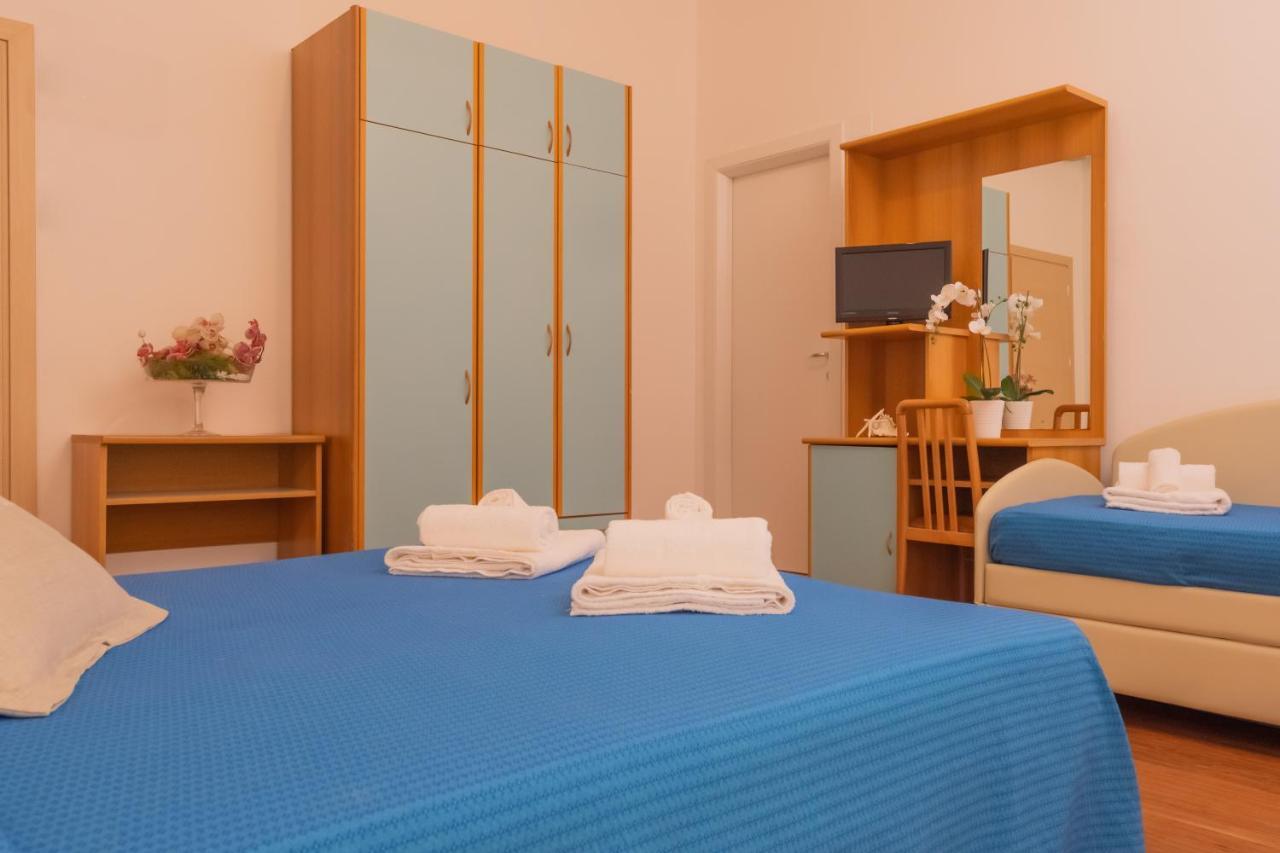 Hotel Merano Misano Adriatico Εξωτερικό φωτογραφία